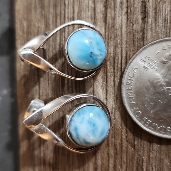 Larimar And Sterling Silver Earrings. EUC - Picture 3 of 5